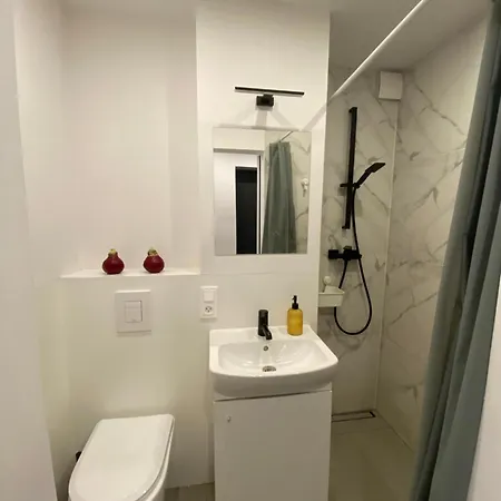 Apartment Kawalerka Na Pradze Warschau